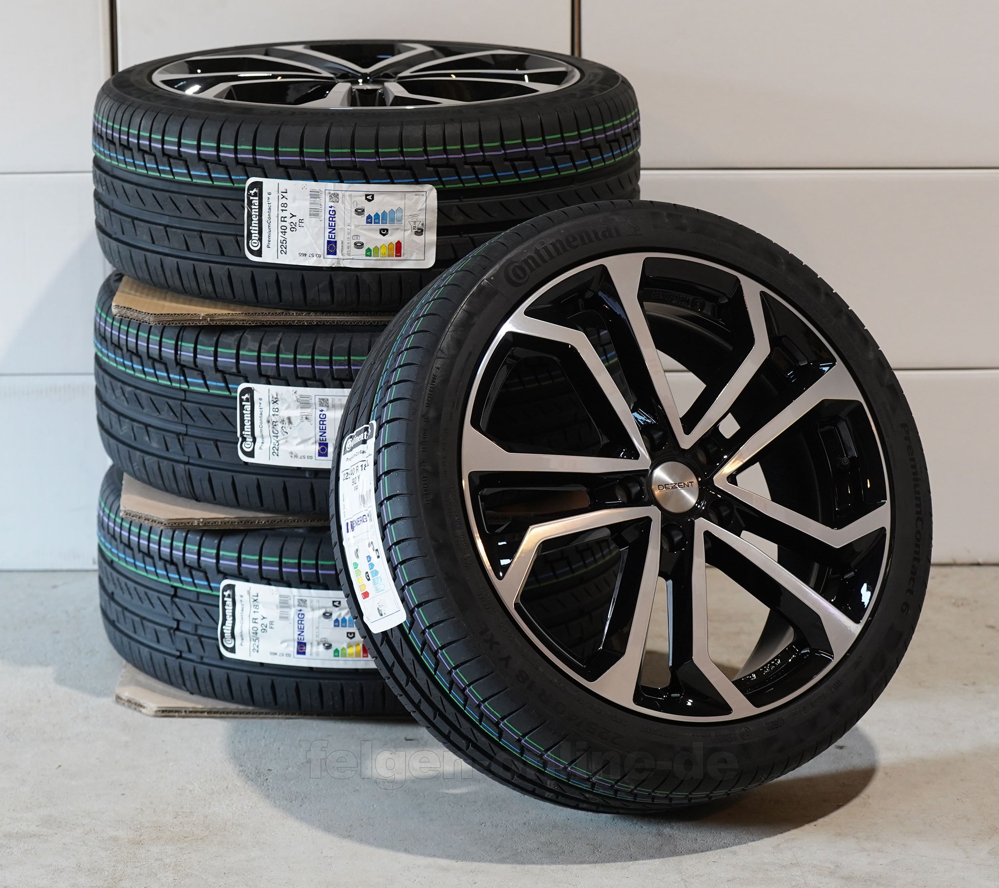 Bild von Dezent TA Sommer Kompletträder 18 Zoll mit Continental BMW 1er F40