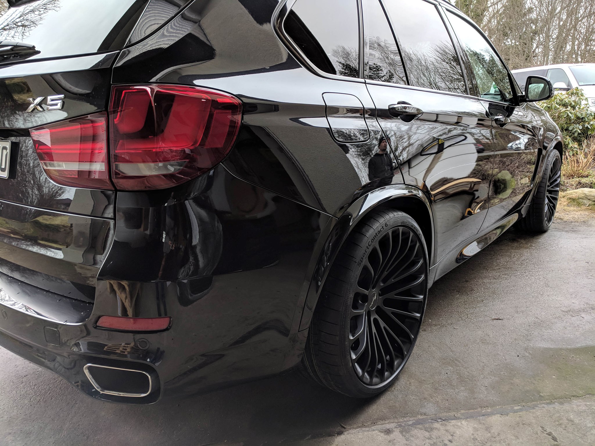 Breyton LS matt black + Continental Kompletträder 22 Zoll BMW X5