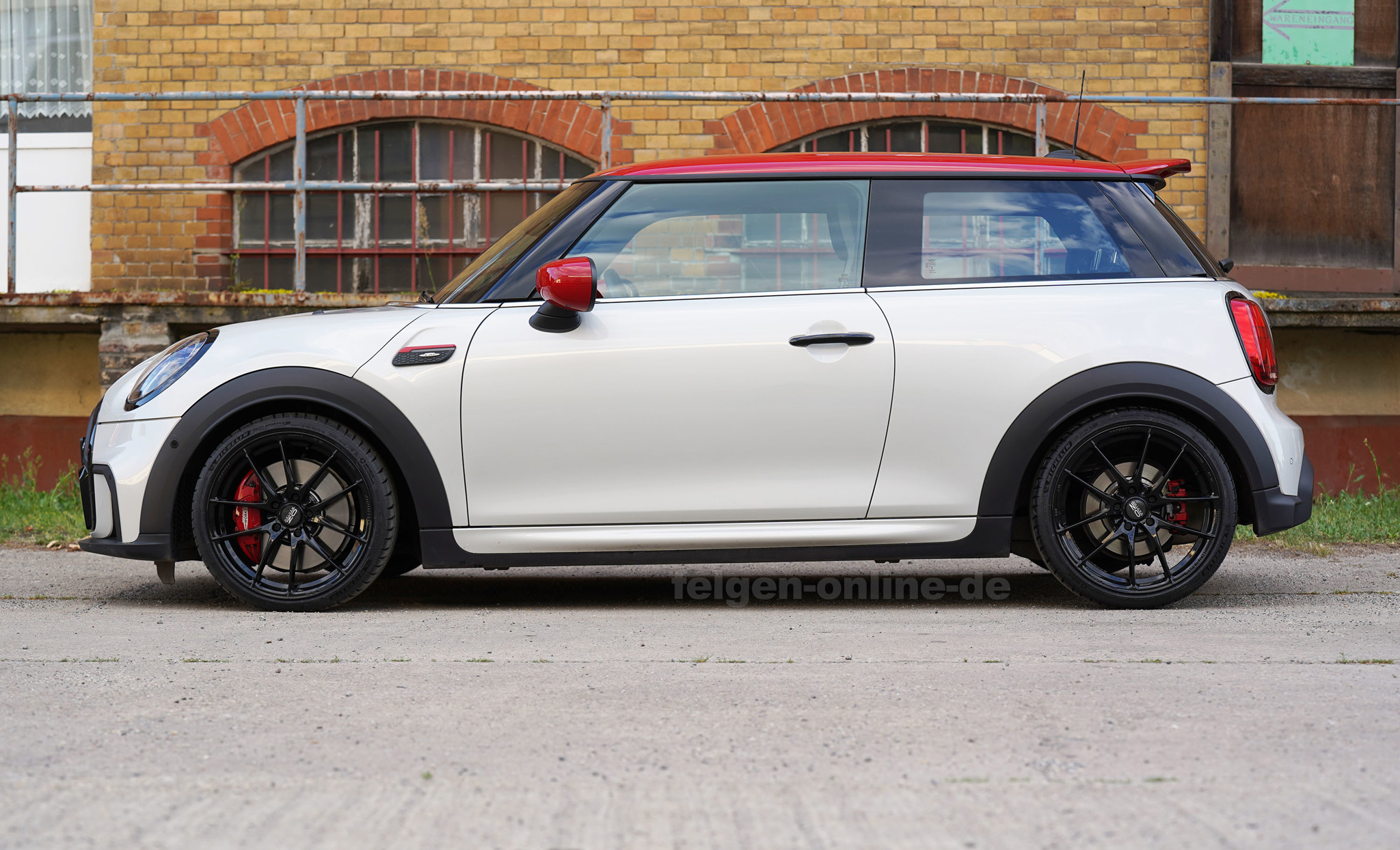 Bild von OZ Leggera HLT Kompletträder Mini + Mini S + Mini JCW - F55 F56 F57
