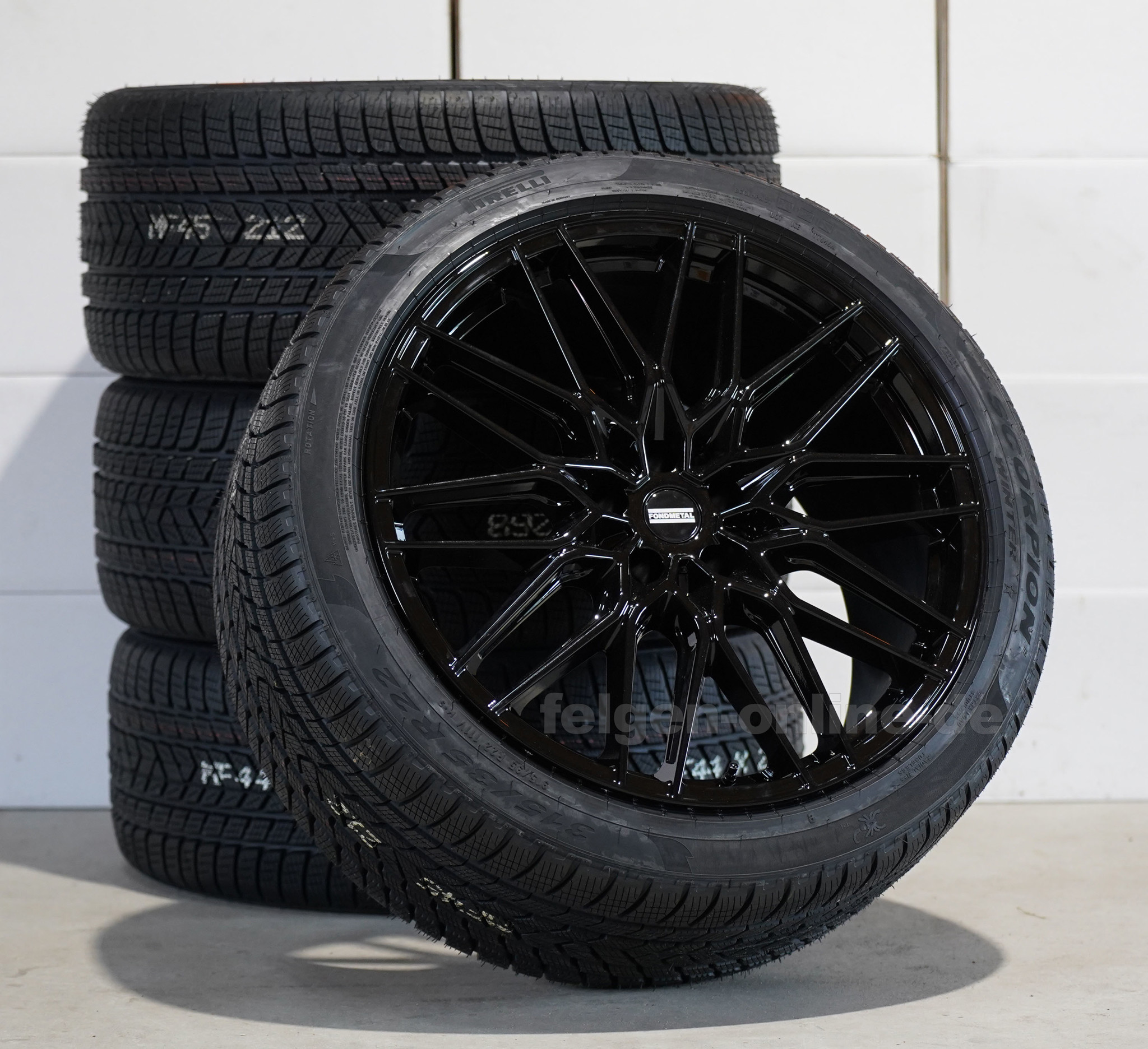 Bild von BMW XM G09 22 Zoll Winter Kompletträder Fondmetal + Pirelli + RDK
