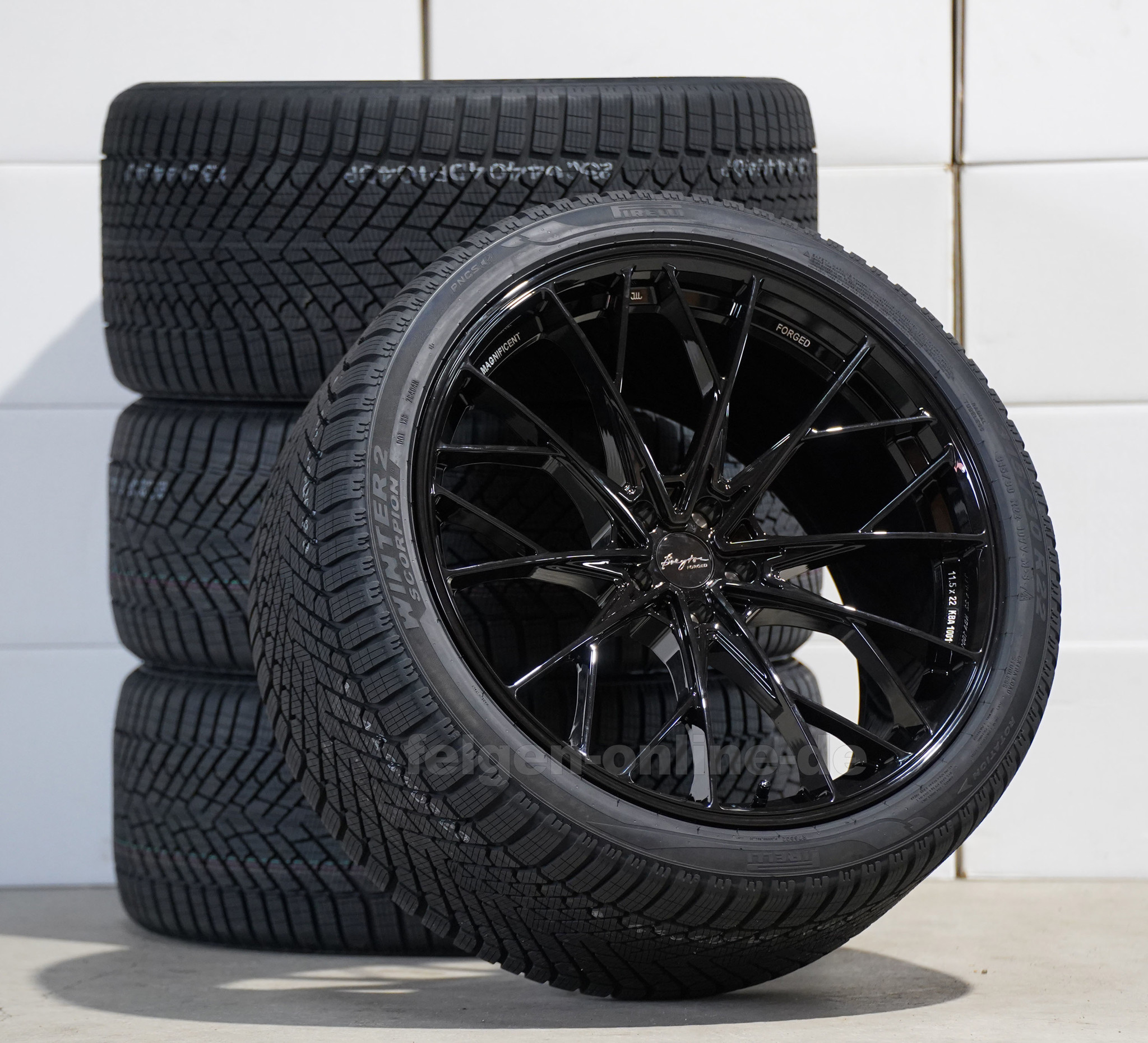 Bild von Breyton Magnificent Forged Gloss Black Winter Kompletträder 22 Zoll BMW X5 G05 X6 G06