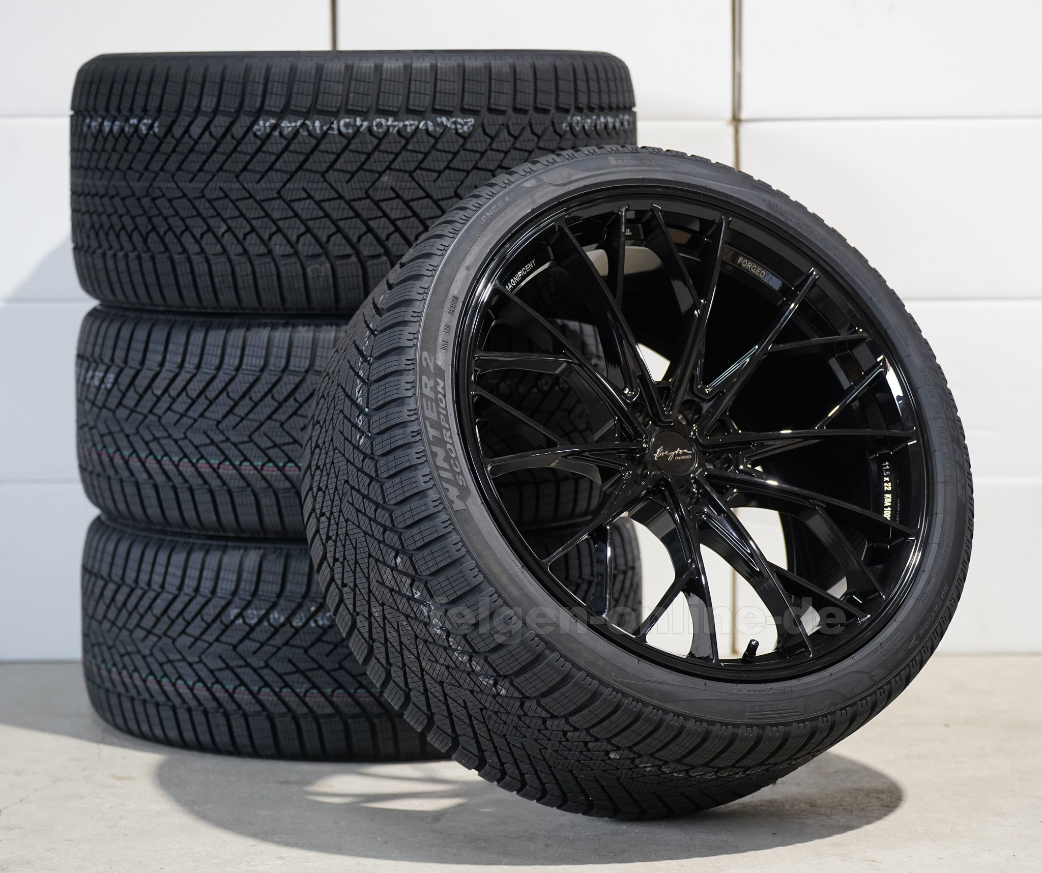 Bild von Breyton Magnificent Forged Gloss Black Winter Kompletträder 22 Zoll BMW X5 G05 X6 G06