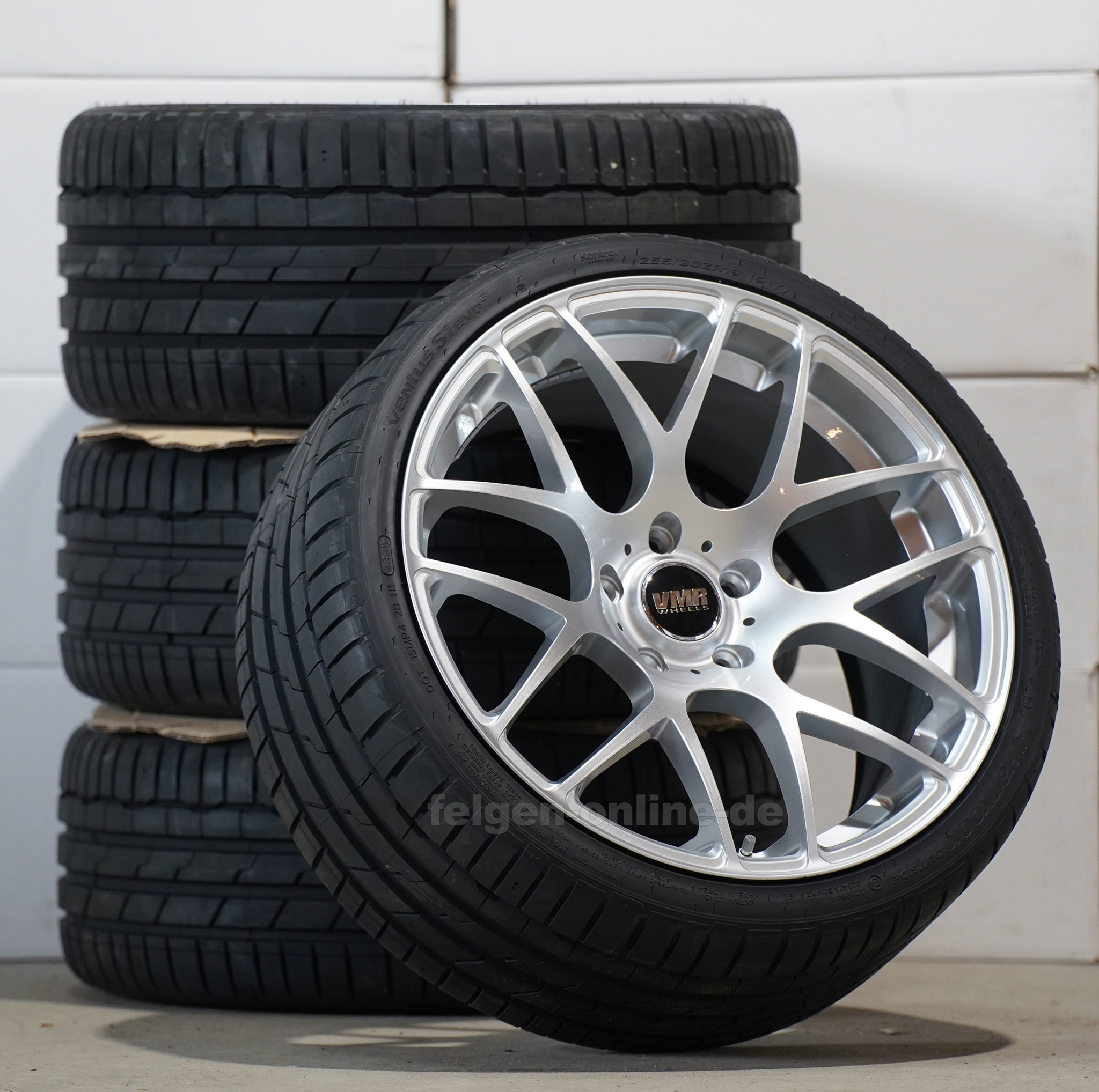 Bild von VMR V710 silber Kompletträder 19 Zoll BMW 3er F30 F31 4er F32 F33